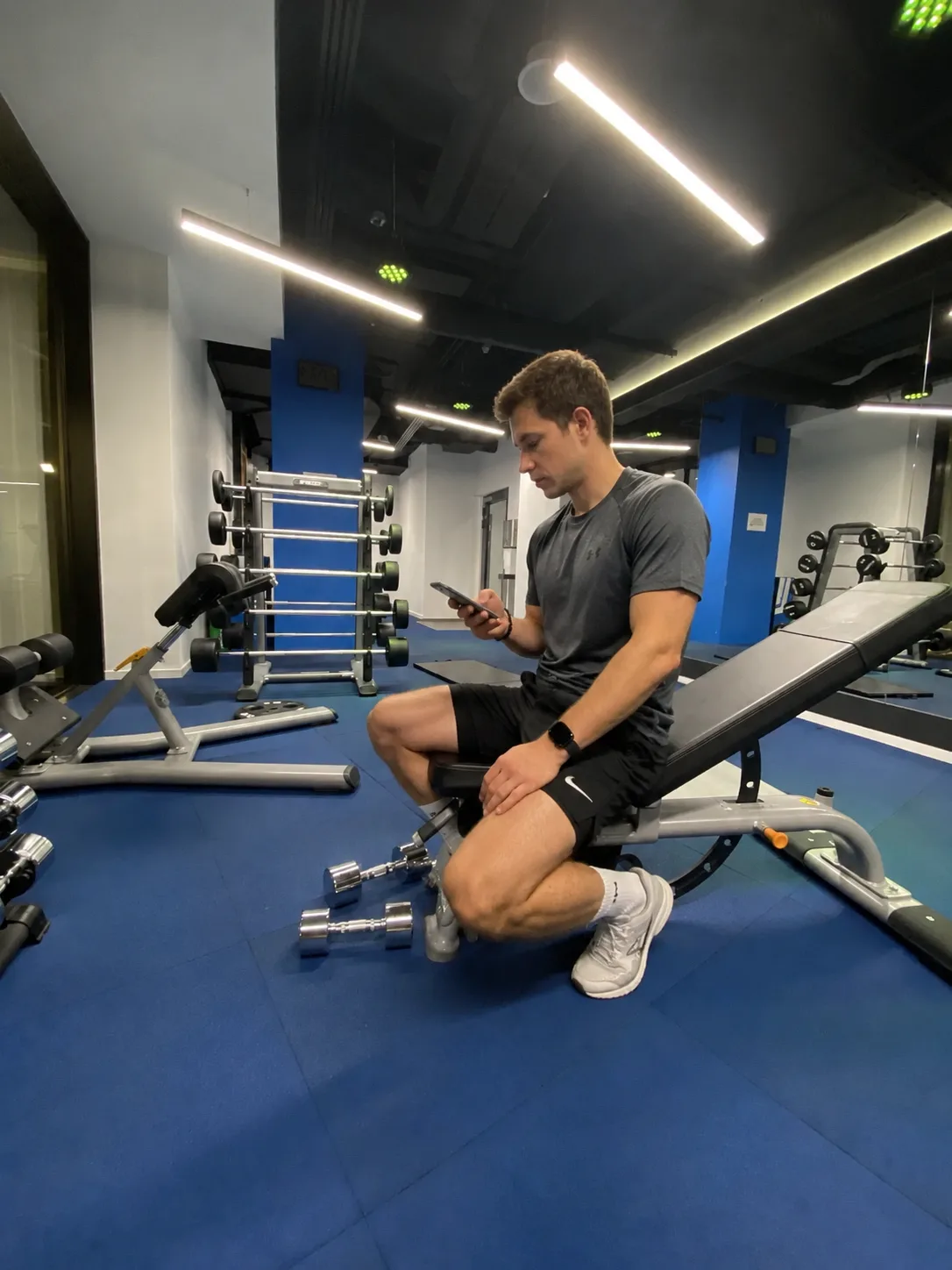 Zing Lab — participant training with the app during an in-gym session